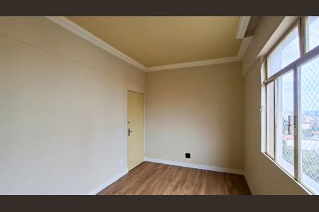 Sala de apartamento para alugar com 2 quartos, 81m² em Paraíso, Belo Horizonte