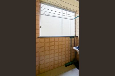 Apartamento para alugar com 81m², 2 quartos e 1 vagaÁrea de Serviço