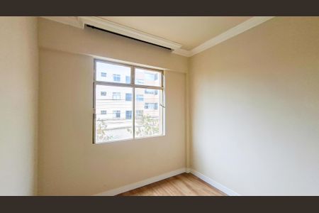 Apartamento para alugar com 81m², 2 quartos e 1 vagaQuarto 2