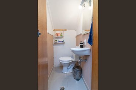 Casa de condomínio à venda com 53m², 3 quartos e 1 vagaLavabo