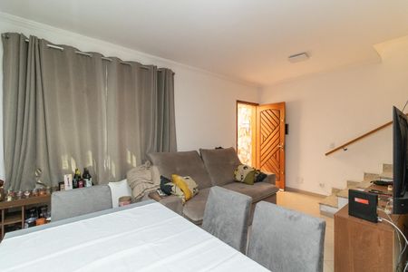 Casa de condomínio à venda com 53m², 3 quartos e 1 vagaSala