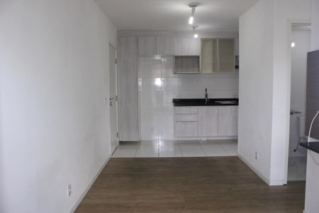 Sala de apartamento para alugar com 2 quartos, 52m² em Jardim Munhoz, Guarulhos