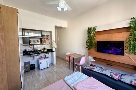 Sala/Quarto de apartamento à venda com 1 quarto, 27m² em Centro, Rio de Janeiro