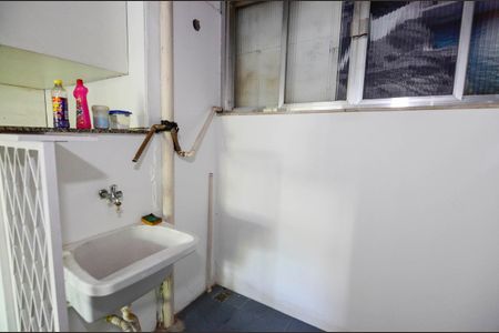 Apartamento à venda com 59m², 2 quartos e 1 vagaÁrea de Serviço