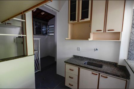 Apartamento à venda com 59m², 2 quartos e 1 vagaCozinha