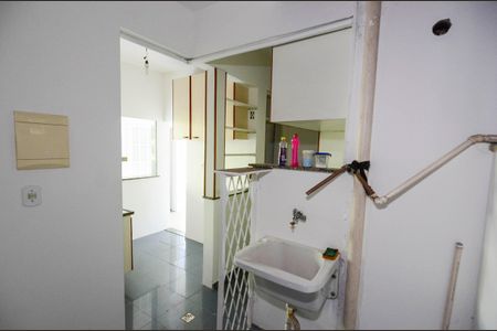 Apartamento à venda com 59m², 2 quartos e 1 vagaÁrea de Serviço