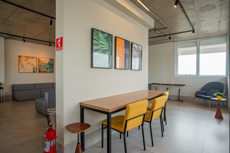 Studio para alugar com 17m², 1 quarto e sem vaga Studio para alugar com 17m², 1 quarto e sem vagaÁrea comum - Salão de festas