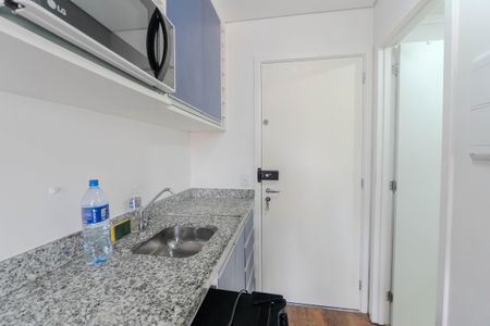 Studio para alugar com 17m², 1 quarto e sem vaga Studio para alugar com 17m², 1 quarto e sem vagaCozinha