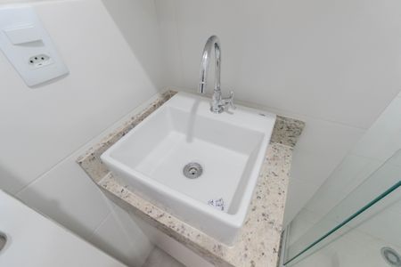 Studio para alugar com 17m², 1 quarto e sem vaga Studio para alugar com 17m², 1 quarto e sem vagaBanheiro Social