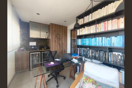 Apartamento à venda com 149m², 3 quartos e 2 vagas Apartamento à venda com 149m², 3 quartos e 2 vagasVaranda da Sala