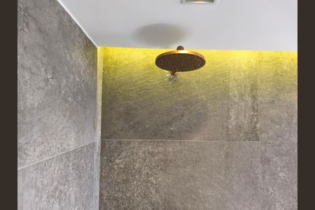 Apartamento à venda com 149m², 3 quartos e 2 vagas Apartamento à venda com 149m², 3 quartos e 2 vagasBanheiro da Suíte