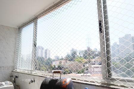 Apartamento à venda com 160m², 3 quartos e 1 vagaÁrea de Serviço