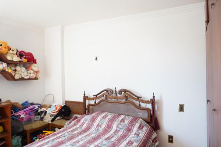 Apartamento à venda com 160m², 3 quartos e 1 vagaQuarto 2