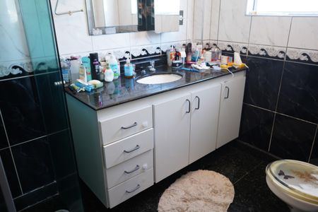 Apartamento à venda com 160m², 3 quartos e 1 vagaBanheiro da Suíte