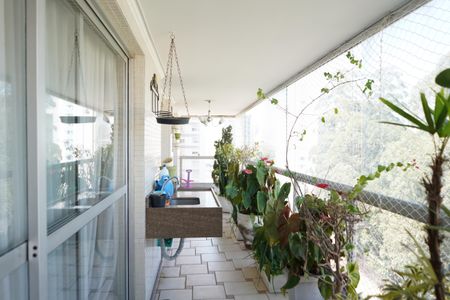 Apartamento à venda com 160m², 3 quartos e 1 vagaSacada