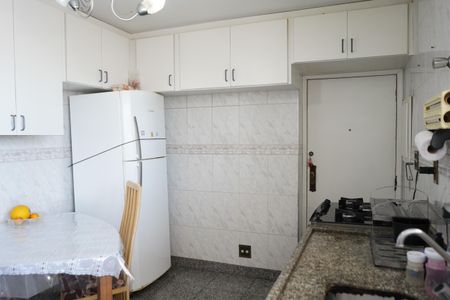Apartamento à venda com 160m², 3 quartos e 1 vagaCozinha