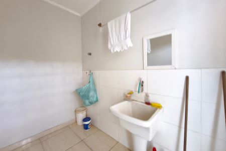 Casa à venda com 225m², 3 quartos e 4 vagasÁrea de Serviço