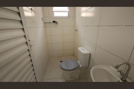 Banheiro de apartamento para alugar com 1 quarto, 38m² em Cidade Antônio Estêvão de Carvalho, São Paulo