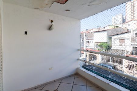 Casa para alugar com 200m², 4 quartos e 3 vagas Casa para alugar com 200m², 4 quartos e 3 vagasVaranda da Suíte 1