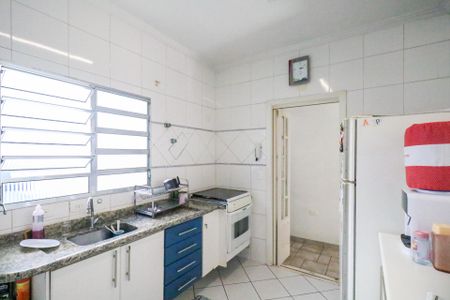 Casa para alugar com 200m², 4 quartos e 3 vagas Casa para alugar com 200m², 4 quartos e 3 vagasCozinha