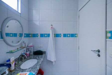 Casa para alugar com 200m², 4 quartos e 3 vagas Casa para alugar com 200m², 4 quartos e 3 vagasBanheiro Social