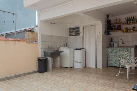 Casa para alugar com 197m², 3 quartos e 3 vagas Casa para alugar com 197m², 3 quartos e 3 vagasÁrea de Serviço