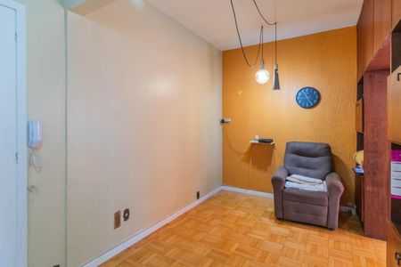 Sala de apartamento à venda com 2 quartos, 58m² em Centro Histórico, Porto Alegre