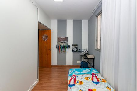 Apartamento à venda com 175m², 3 quartos e 2 vagas Apartamento à venda com 175m², 3 quartos e 2 vagasQuarto 2