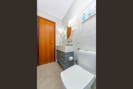 Apartamento à venda com 175m², 3 quartos e 2 vagas Apartamento à venda com 175m², 3 quartos e 2 vagasBanheiro Social