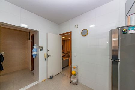 Apartamento à venda com 175m², 3 quartos e 2 vagas Apartamento à venda com 175m², 3 quartos e 2 vagasCozinha