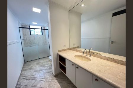 Banheiro de apartamento à venda com 3 quartos, 485m² em Paraíso, São Paulo