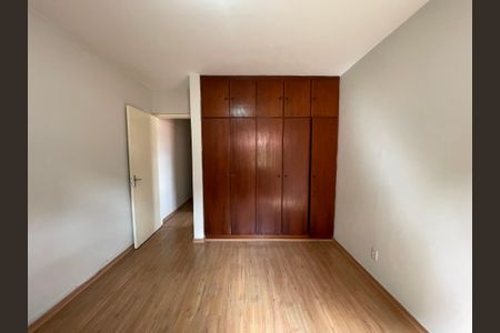Casa à venda com 145m², 5 quartos e 2 vagas Casa à venda com 145m², 5 quartos e 2 vagasQuarto 1