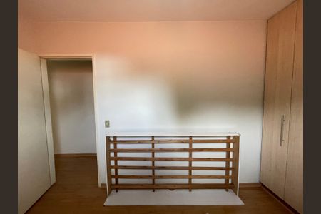 Casa à venda com 145m², 5 quartos e 2 vagas Casa à venda com 145m², 5 quartos e 2 vagasQuarto 2