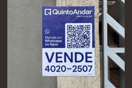 Casa à venda com 145m², 5 quartos e 2 vagas Casa à venda com 145m², 5 quartos e 2 vagasPlaca