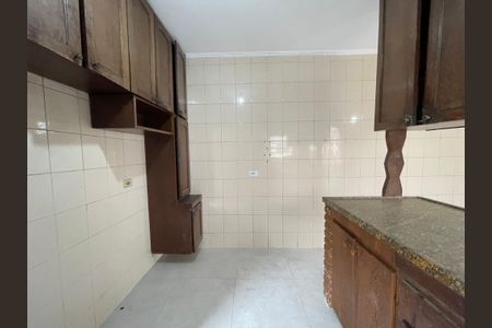 Casa à venda com 145m², 5 quartos e 2 vagas Casa à venda com 145m², 5 quartos e 2 vagasCozinha
