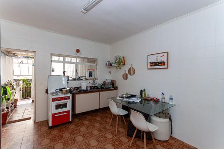 Casa à venda com 130m², 2 quartos e 1 vaga Casa à venda com 130m², 2 quartos e 1 vagaCozinha