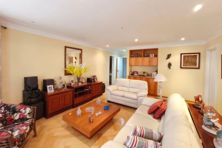 Apartamento à venda com 245m², 5 quartos e 4 vagasSala de Estar