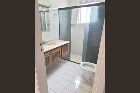 Casa à venda com 3 quartos, 151m² em Campo Belo, São Paulo