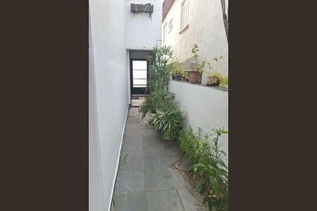 Casa à venda com 151m², 3 quartos e 2 vagas