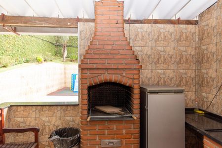 Apartamento à venda com 70m², 2 quartos e 1 vaga Apartamento à venda com 70m², 2 quartos e 1 vagaÁrea comum - Churrasqueira