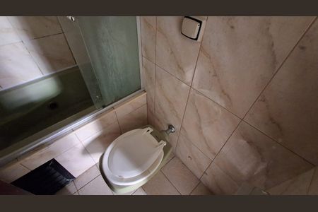 Apartamento à venda com 77m², 3 quartos e 1 vaga Apartamento à venda com 77m², 3 quartos e 1 vagaBanheiro Suíte