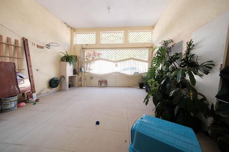 Casa à venda com 40m², 1 quarto e 1 vagaGaragem