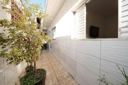 Casa à venda com 40m², 1 quarto e 1 vagaÁrea externa