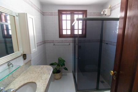 Casa de condomínio à venda com 190m², 3 quartos e 2 vagas Casa de condomínio à venda com 190m², 3 quartos e 2 vagasBanheiro da Suíte 3
