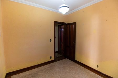 Casa de condomínio à venda com 190m², 3 quartos e 2 vagas Casa de condomínio à venda com 190m², 3 quartos e 2 vagasSuíte 2