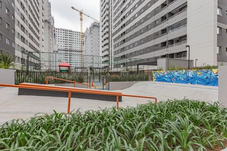 Apartamento para alugar com 38m², 2 quartos e sem vagaÁrea comum 