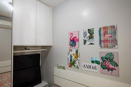 Apartamento à venda com 74m², 3 quartos e 1 vaga Apartamento à venda com 74m², 3 quartos e 1 vagaQuarto de Serviço