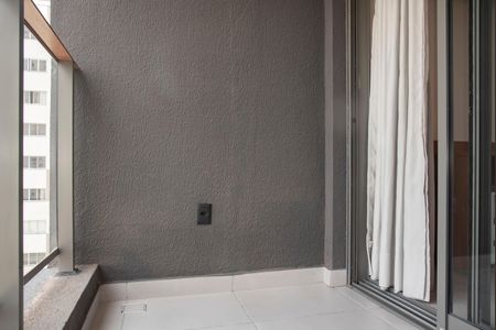 Varanda de kitnet/studio para alugar com 1 quarto, 27m² em Vila Clementino, São Paulo