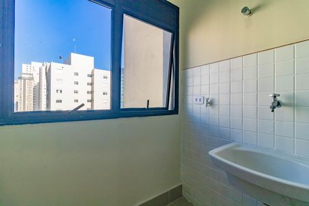 Studio à venda com 48m², 1 quarto e 1 vaga Studio à venda com 48m², 1 quarto e 1 vagaÁrea de Serviço