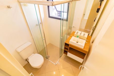 Studio à venda com 48m², 1 quarto e 1 vaga Studio à venda com 48m², 1 quarto e 1 vagaBanheiro Social